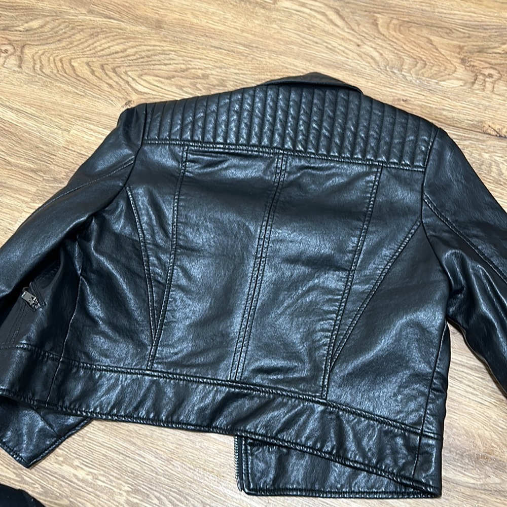 Forever, 21 Medium Leather Jacket - image 2